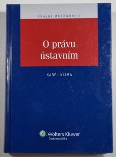 O právu ústavním