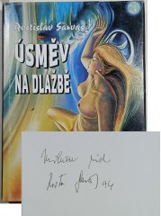 Úsměv na dlažbě - 