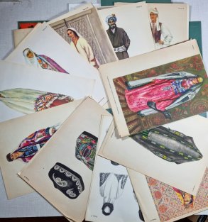 Album národních krojů tadžiků / Album of Tajik National Costumes
