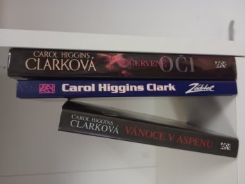 3x Carol Higgins Clark