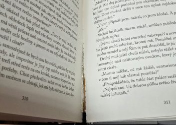 Ve znamení štíra - Římané 10 