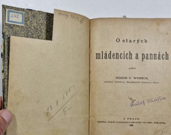 O starých mládencích a pannách / Manželství 