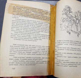 Pohádky vánočního zvonku