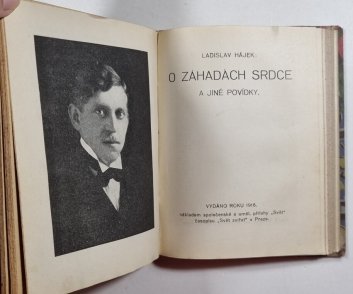 Akté / O záhadách srdce a jiné povídky