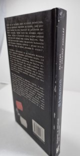 Maigret a záletný pan Charles / Maigret a záhadný samotář