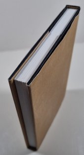 Kniha smíchu a zapomnění