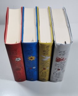 Válka růží 1-4 - Bouře / trojice / Dynastie / Drak