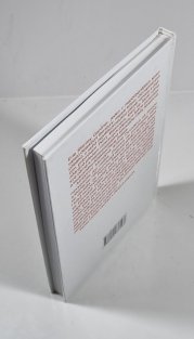 Případ deníku slunící se blondýny