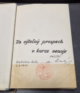 S armádou Buďonného