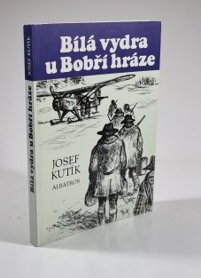 Bílá vydra u Bobří hráze