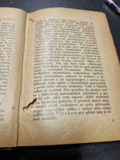 Přírodozpytec a otázky dne