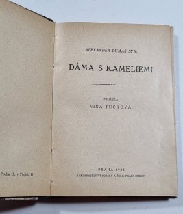 Dáma s kameliemi
