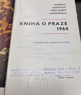 Kniha o Praze 1964