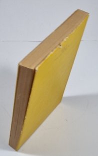 Tajemství červeného jezera