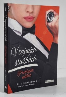 V tajných službách 1 - Protřepat, nemíchat