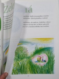 Barevné pohádky - O andílkovi, který kreslil Zemi / O zatoulané hvězdičce / Jak děti obejmuly Zemi 