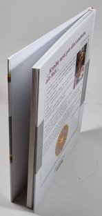 Barevné pohádky - O andílkovi, který kreslil Zemi / O zatoulané hvězdičce / Jak děti obejmuly Zemi 