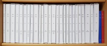 Jules VERNE - komplet 32 svazků (33 knih) - brožované číslované vydání ( ex. č. 13 z 15) 
