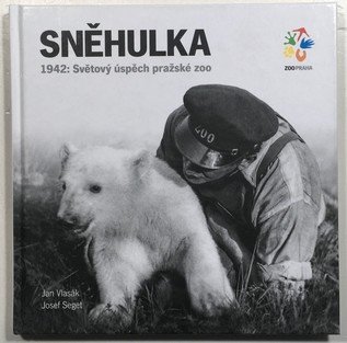 Sněhulka, 1942: Světový úspěch pražské zoo