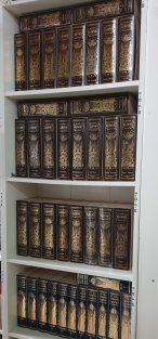 Ottův slovník naučný  I - XXVIII + dodatky I - XII (40 svazků)