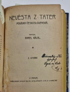 Třicet devět stupňů / Někde a nikde / Nevěsta z Tater / Egeja