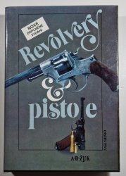 Revolvery a pistole - 