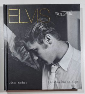 Elvis - (Ne)smrtelná Ikona
