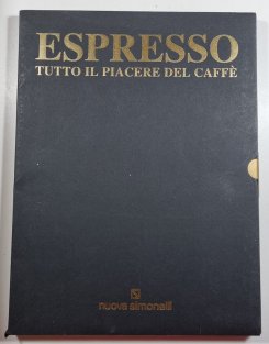 Espresso (italsko-anglicko-francouzsko-německy)