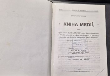 Kniha medií