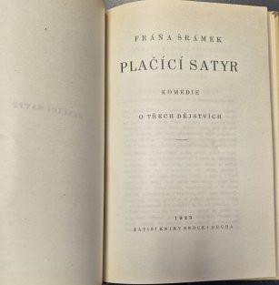 Zvony / Plačící satyr