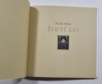 Žlutí lvi