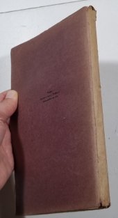 Památník věnovaný duchovnímu pastýři Pavlu F. Lanštjákovi v upomínku na věrnou službu v letech 1884-1929