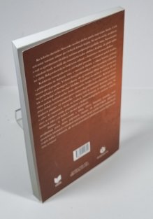 Hrady a hradné panstvá na Slovensku (slovensky)