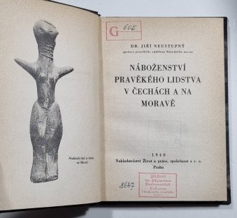 Náboženství pravěkého lidstva v Čechách a na Moravě