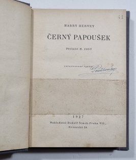 Černý papoušek