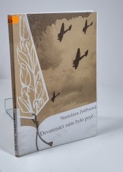 Devatenáct nám bylo pryč - 