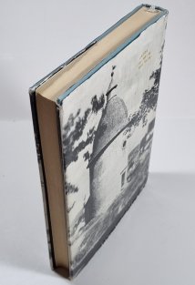 Skalica v minulosti a dnes (slovensky)