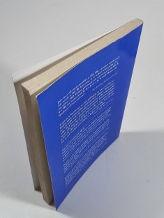 Gentleman se usmívá mlčky