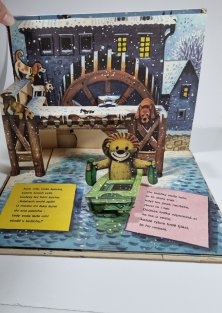 Jak se lev zatoulal (prostorové obrázky)