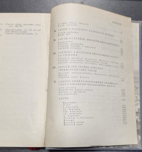 Mládí mezinárodního chemického monopolu