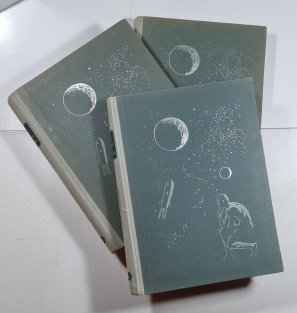 Zápas s nebem I. - III. (Smrtonoš, Podobni bohům, Metla nebes)