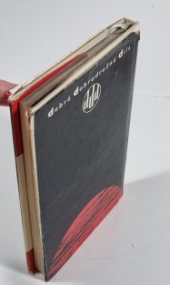 Tachmasib letí k Saturnu