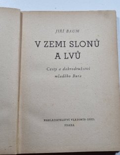 V zemi slonů a lvů