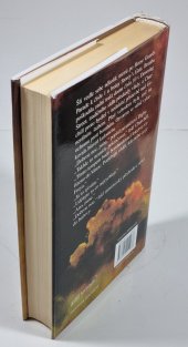 Sršeň létá v noci