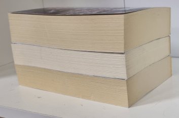 Zrada v Krondoru + Vrazi z Krondoru + Slza bohů