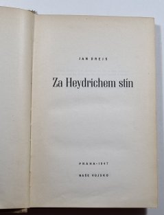 Za Heydrichem stín