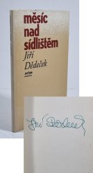 Měsíc nad sídlištěm - 