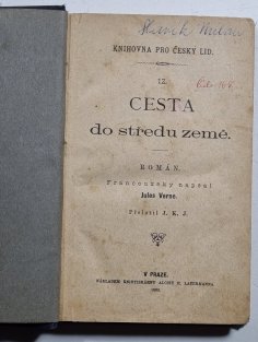 Cesta do středu Země