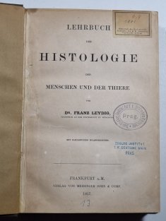 Lehrbuch der Histologie des Menschen und der Thiere