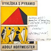 Vyhlídka s pyramid - 